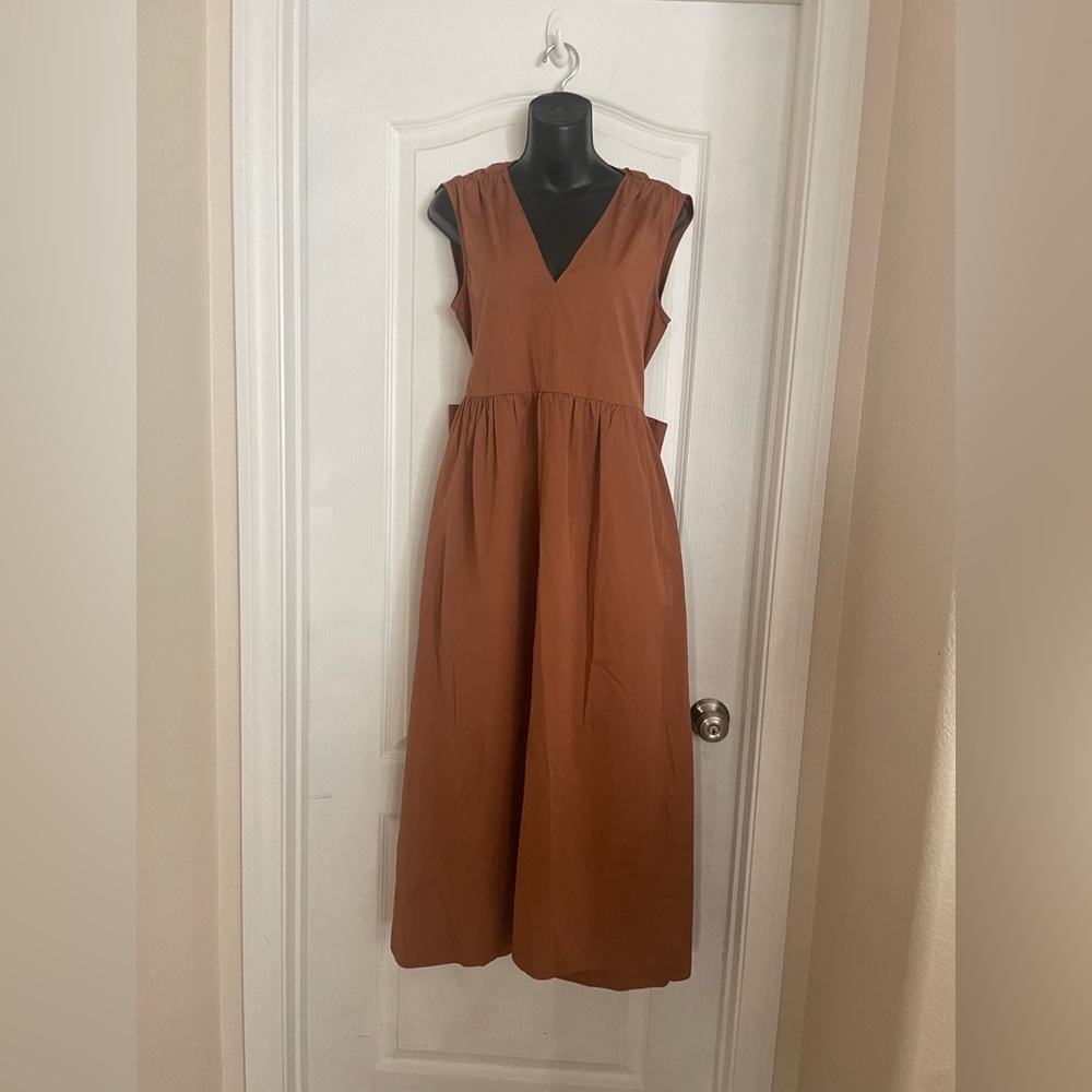 COPY - Jenni Kayne Kate Maxi Sleeveless V-Neck Dress in Canyon.